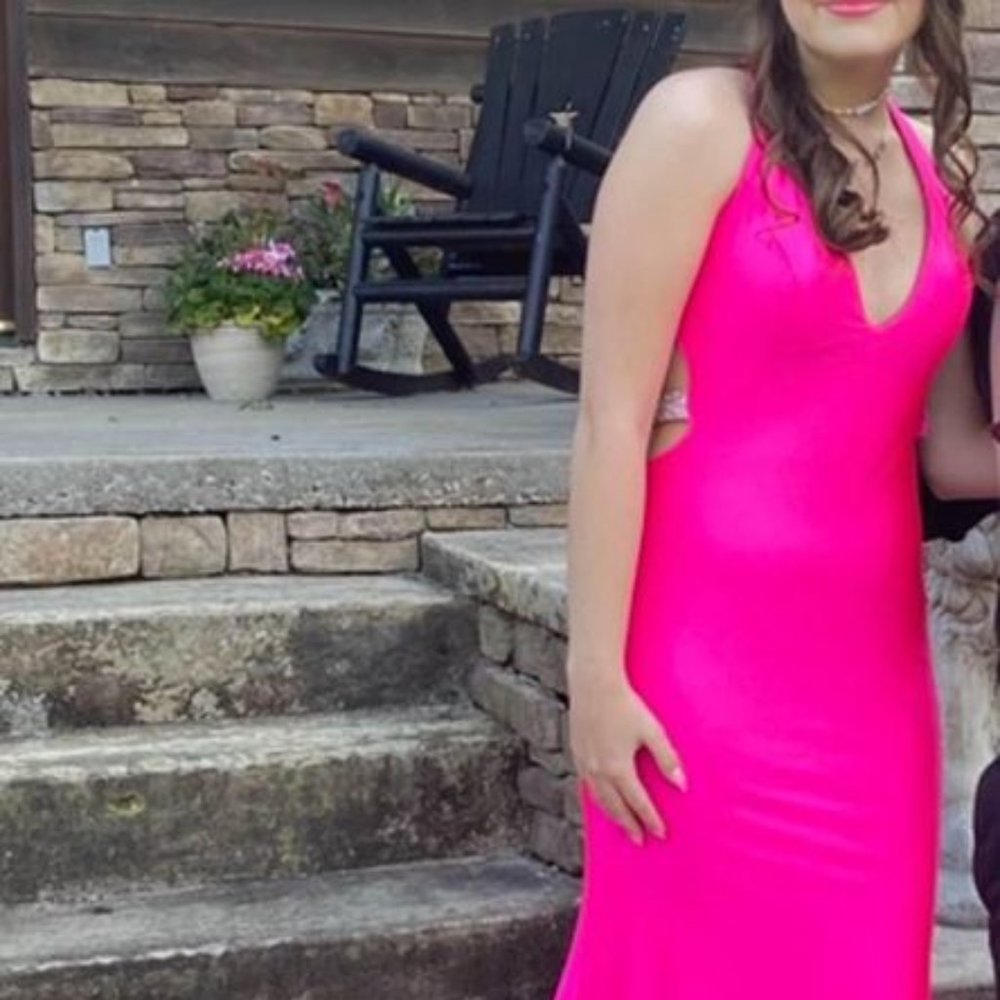Hot Pink Prom/Homecoming Dress Size 6 Junior/Women